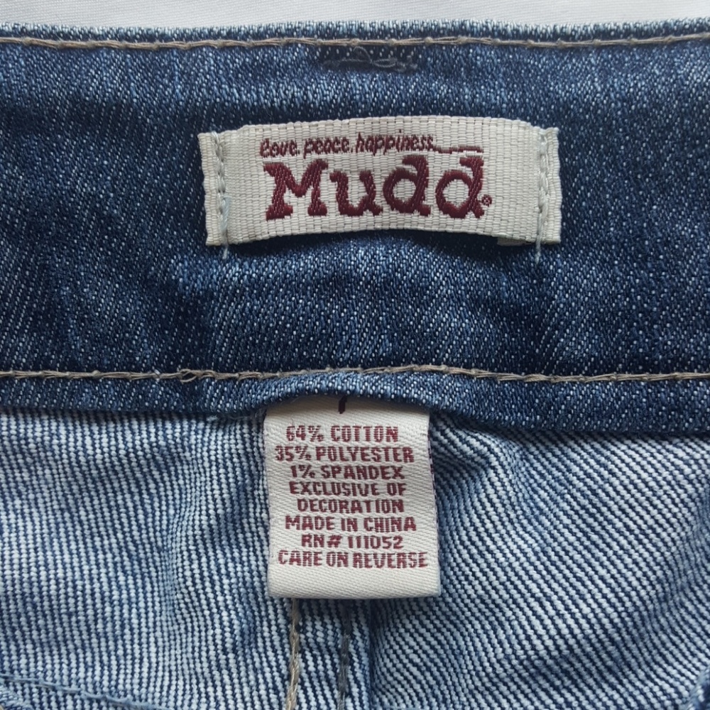 Distressed bleached jeans - Picture 6 of 7